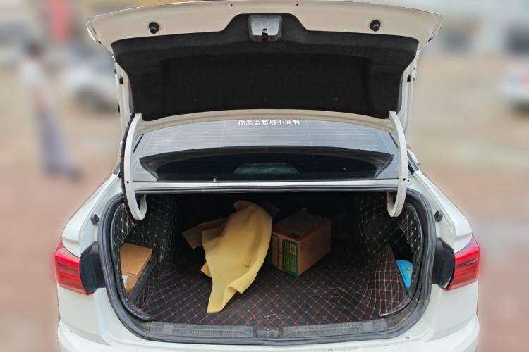 Used Volkswagen Bora 2020 1.5L Automatic Fashion Edition Trunk