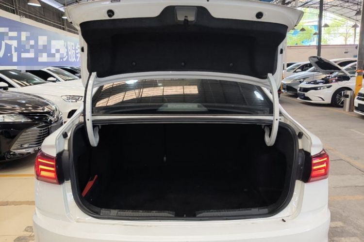 Used Volkswagen Bora 2020 1.5L Automatic Comfort Model Trunk