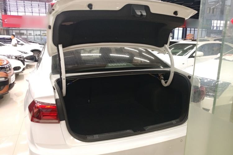 Used Volkswagen Bora 2020 1.5L Automatic Elite Version Trunk