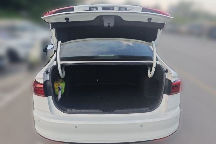 Used Volkswagen Bora 2020 1.5L Automatic Elite Version Trunk