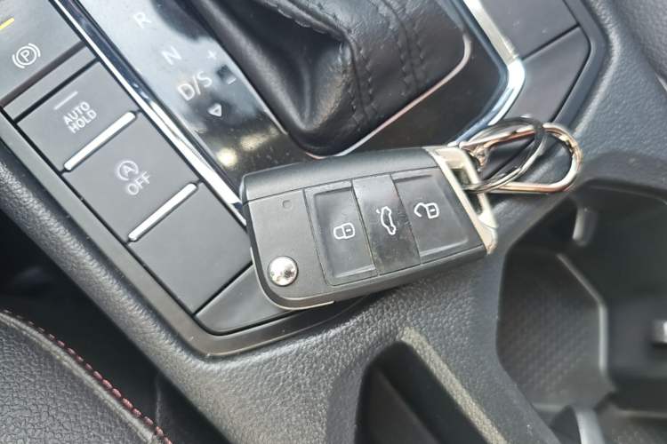 Used Volkswagen Bora 2020 1.5L Automatic Elite Version Vehicle Key