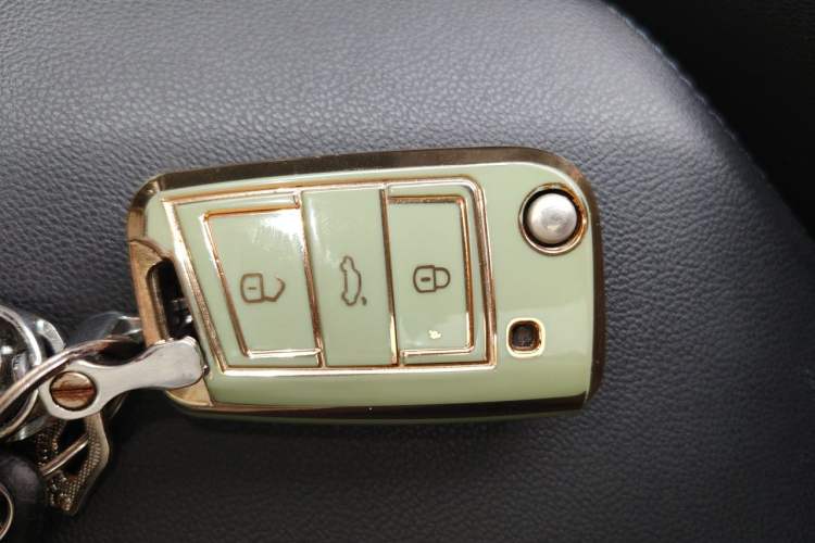 Used Volkswagen Bora 2020 1.5L Automatic Elite Version Vehicle Key