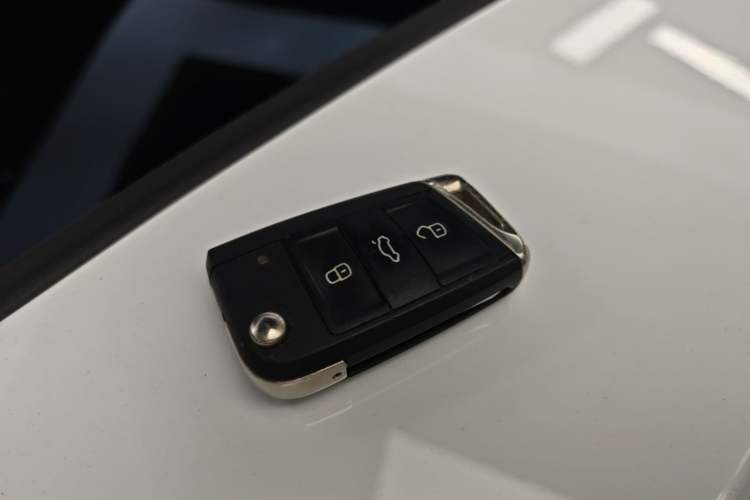 Used Volkswagen Bora 2020 1.5L Automatic Elite Version Vehicle Key
