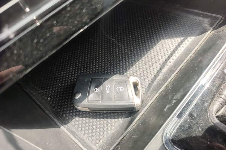 Used Volkswagen Bora 2020 1.5L Automatic Elite Version Vehicle Key