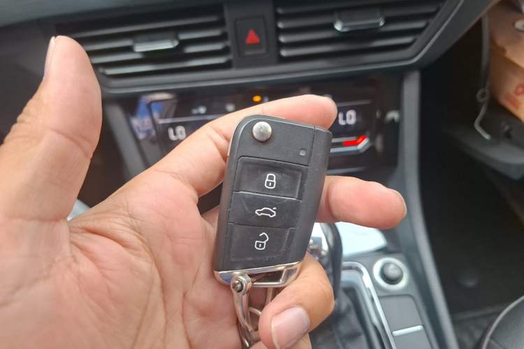 Used Volkswagen Bora 2020 280TSI DSG Elite Edition Vehicle Key