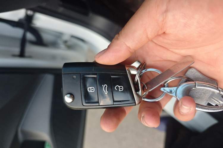 Used Volkswagen Bora 2020 1.5L Automatic Elite Version Vehicle Key