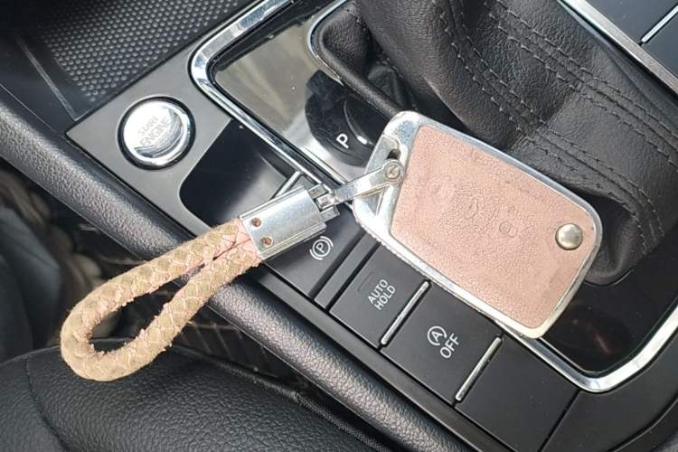 Used Volkswagen Bora 2020 1.5L Automatic Elite Version Vehicle Key