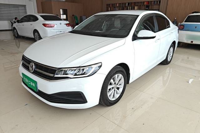 Volkswagen Bora 2020 1.5L Manual Fashion Edition usado