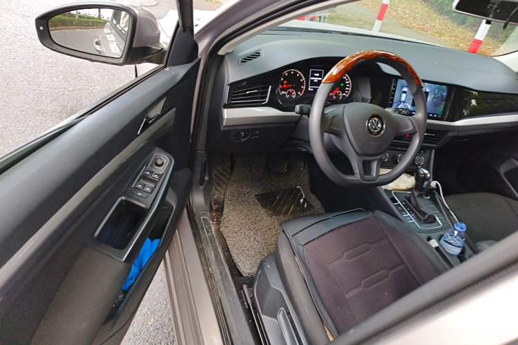 Used Volkswagen Bora 2020 1.5L Automatic Fashion Edition Driver Seat