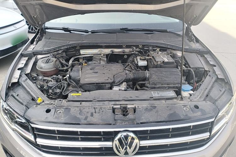 Used Volkswagen Bora 2020 1.5L Manual Comfort Version Engine Bay