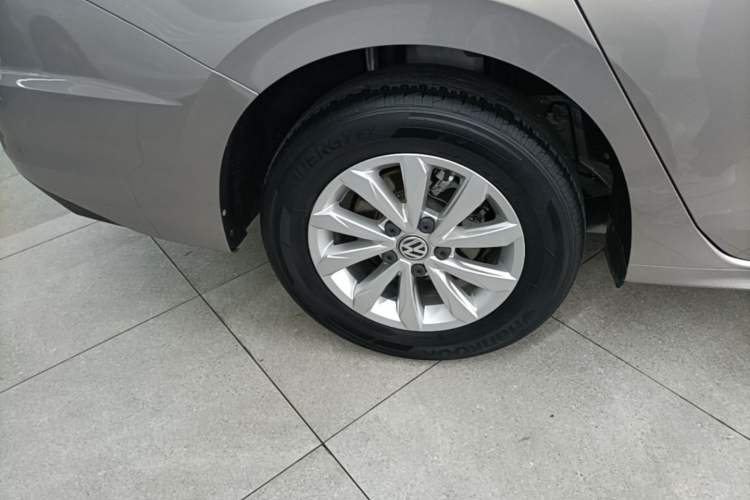 Used Volkswagen Bora 2020 1.5L Automatic Fashion Edition Exterior 5