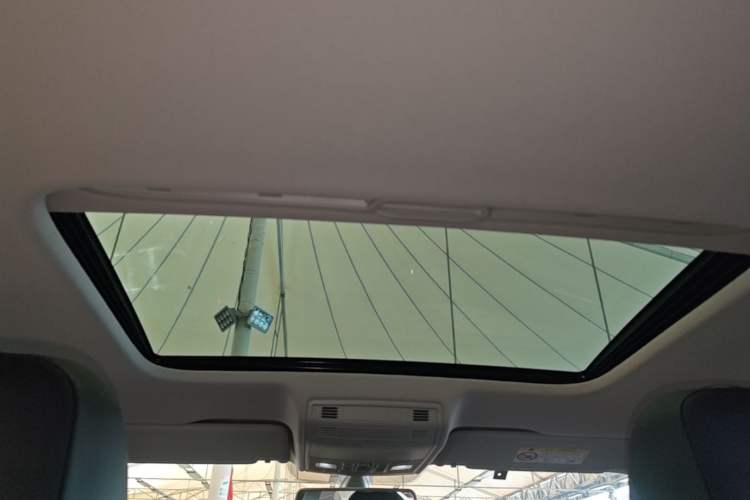 Used Volkswagen Bora 2020 1.5L Automatic Elite Version Headliner