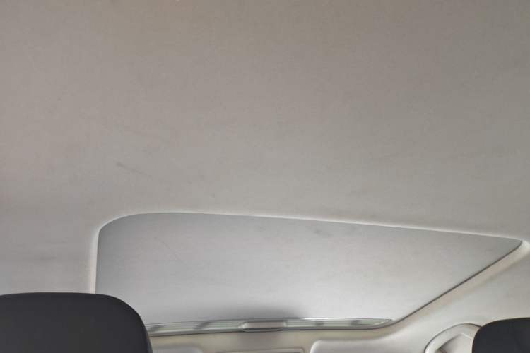 Used Volkswagen Bora 2020 1.5L Automatic Elite Version Headliner