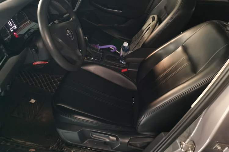 Used Volkswagen Bora 2020 1.5L Automatic Fashion Edition Left Front Seat