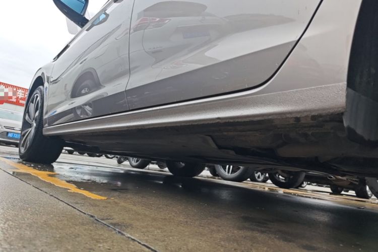 Used Volkswagen Bora 2020 280TSI DSG Luxury Edition Left Side Sill