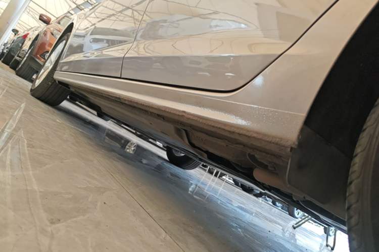 Used Volkswagen Bora 2020 1.5L Automatic Elite Version Left Side Sill