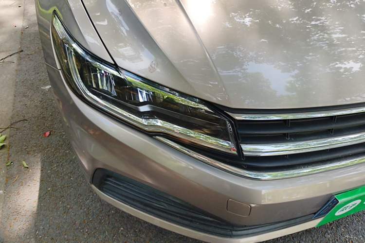 Used Volkswagen Bora 2020 1.5L Automatic Fashion Edition Right Front Headlight