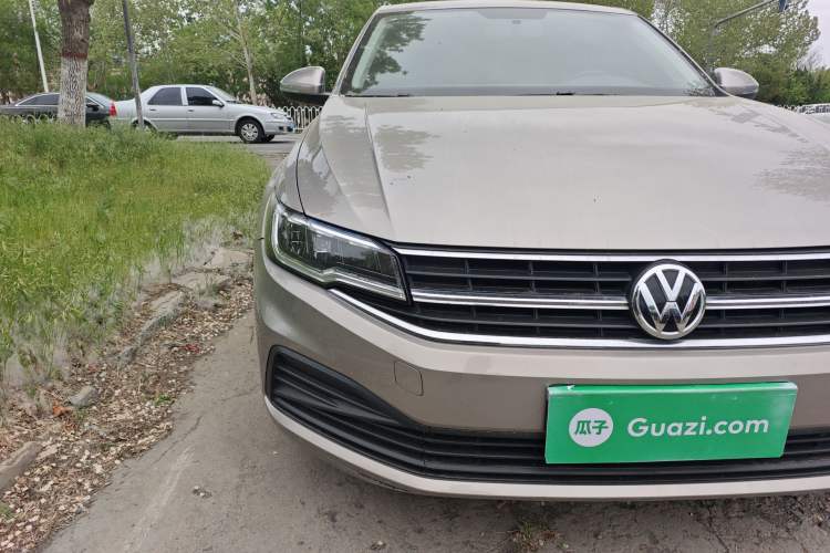 Used Volkswagen Bora 2020 1.5L Automatic Fashion Edition Right Front Headlight