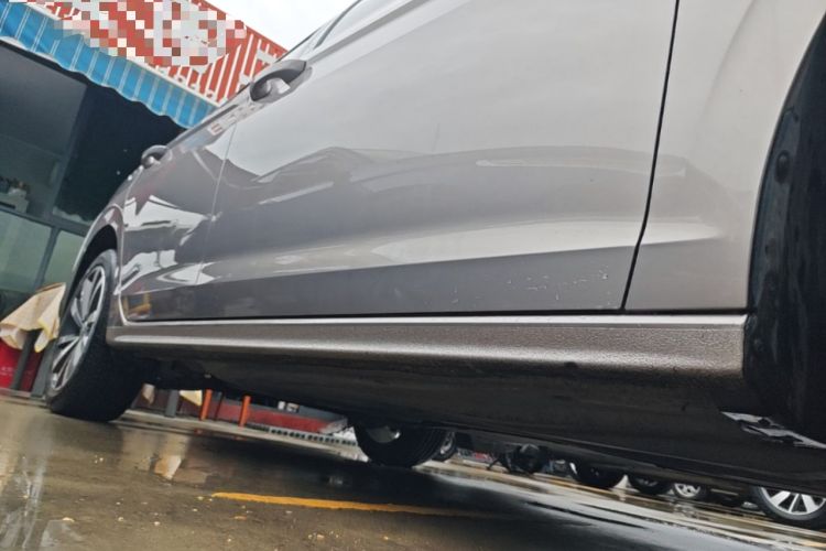 Used Volkswagen Bora 2020 280TSI DSG Luxury Edition Right Side Sill