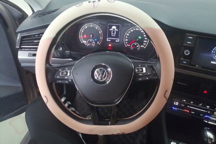 Used Volkswagen Bora 2020 1.5L Automatic Elite Version Steering Wheel
