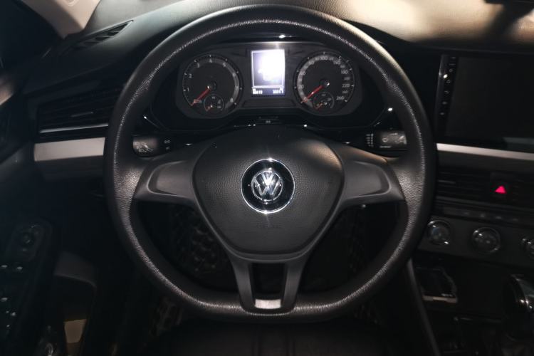 Used Volkswagen Bora 2020 1.5L Automatic Fashion Edition Steering Wheel