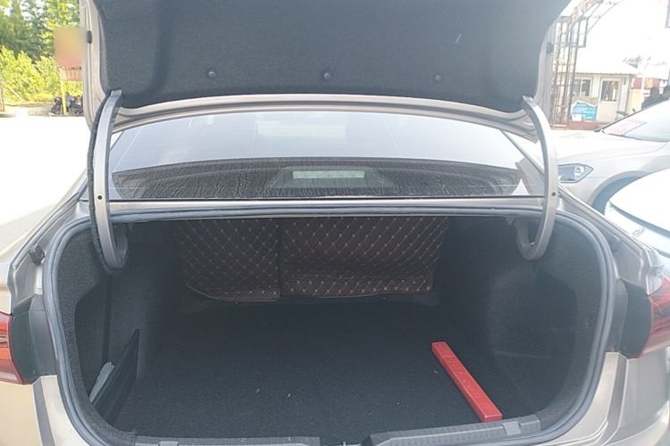 Used Volkswagen Bora 2020 1.5L Manual Comfort Version Trunk
