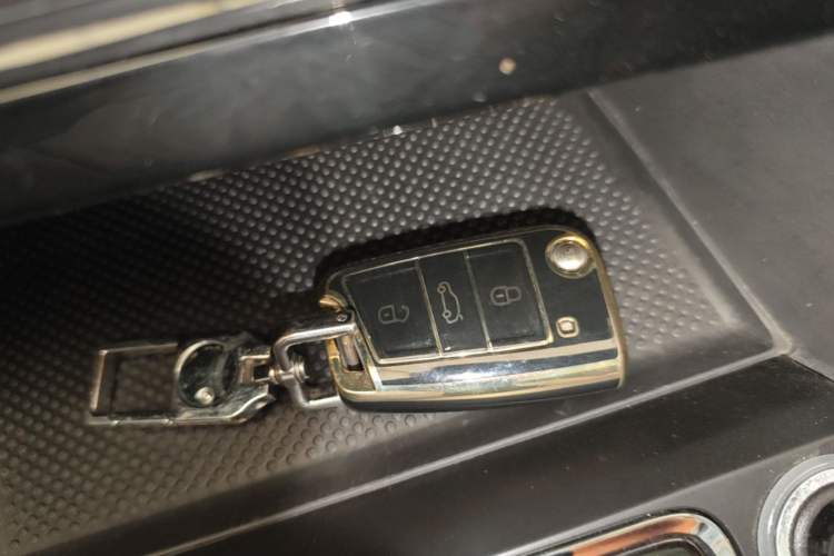 Used Volkswagen Bora 2020 1.5L Automatic Elite Version Vehicle Key