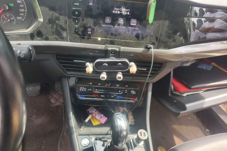 Used Volkswagen Bora 2021 280TSI DSG Elite Smart Connectivity Version Audio And AC Panel