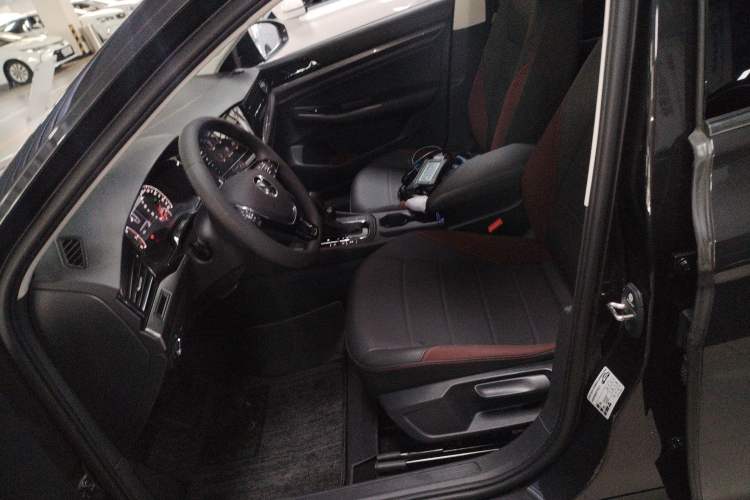 Used Volkswagen Bora 2021 1.5L Automatic Comfort Smart Connect Edition Driver Seat