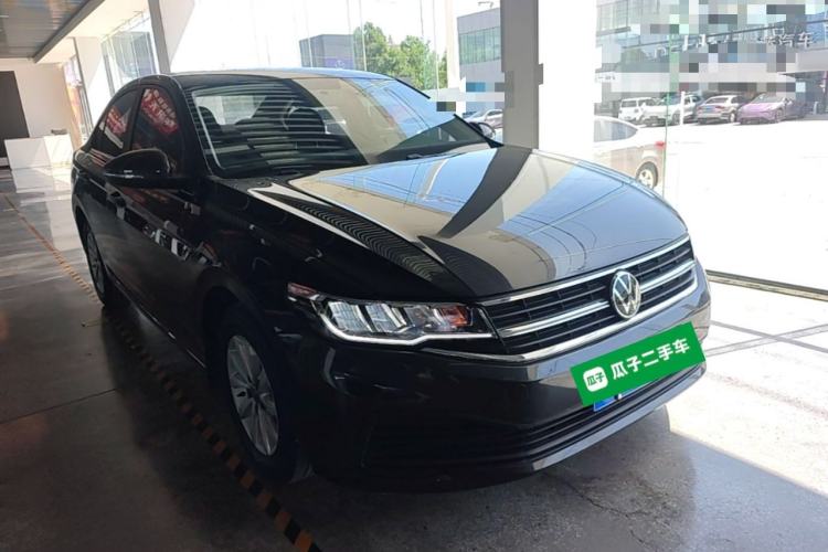 Used Volkswagen Bora 2021 1.5L Automatic Fashionable Smart Connectivity Version Front Right 45 Deg