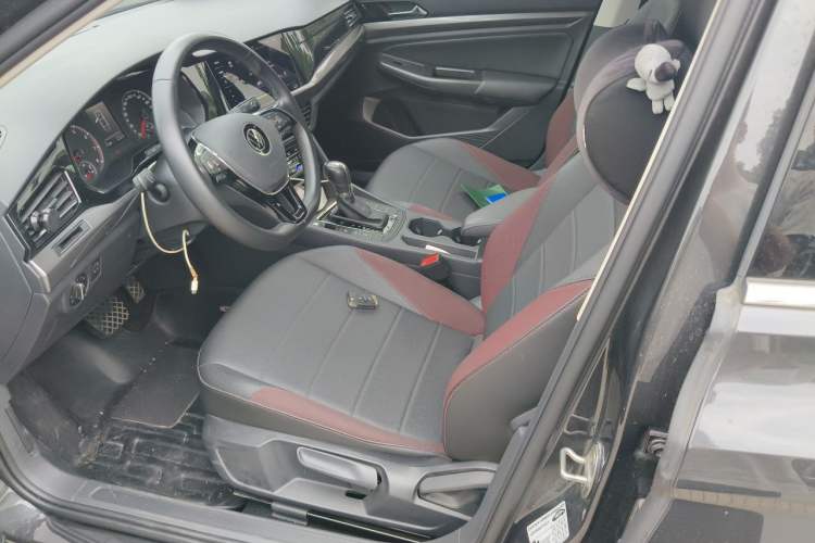 Used Volkswagen Bora 2021 1.5L Automatic Elite Smart Connect Edition Left Front Seat