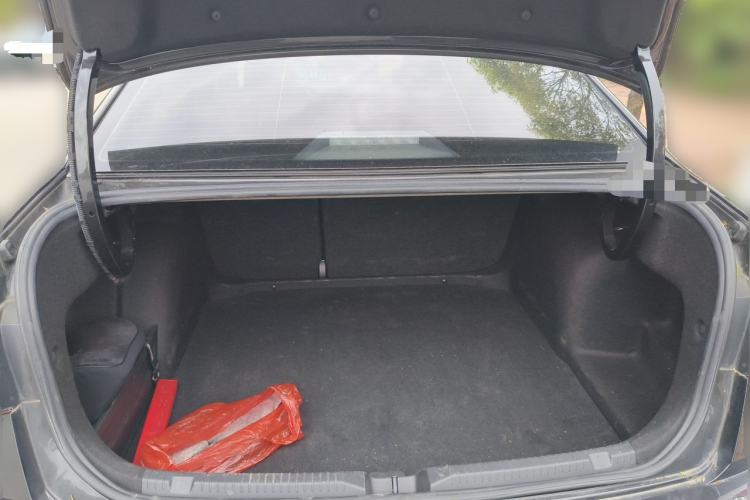 Used Volkswagen Bora 2021 1.5L Automatic Elite Smart Connect Edition Trunk