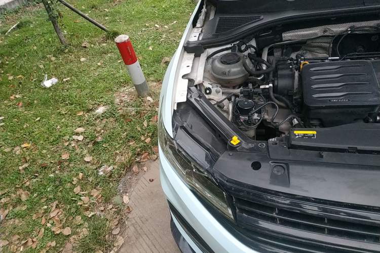 Used Volkswagen Bora 2021 1.5L Automatic Elite Smart Connect Edition Engine Bay Right