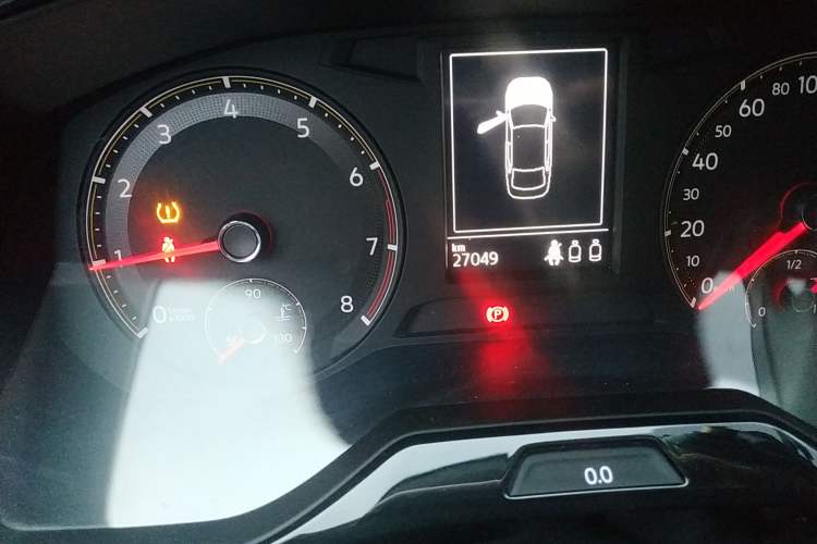 Used Volkswagen Bora 2021 1.5L Automatic Elite Smart Connect Edition Odometer Close Up