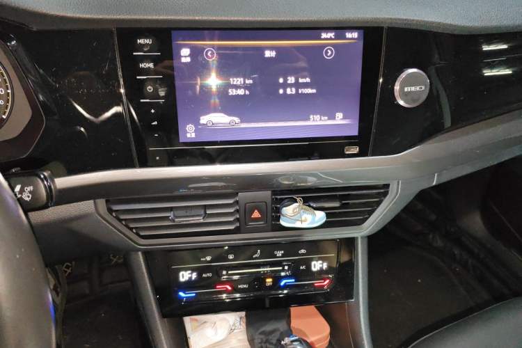 Used Volkswagen Bora 2021 1.5L Automatic Elite Smart Connect Edition Audio And AC Panel