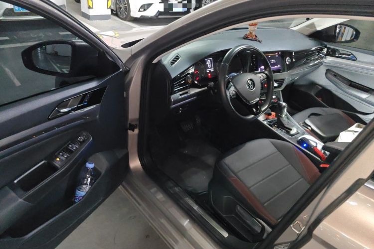 Used Volkswagen Bora 2021 1.5L Automatic Elite Smart Connect Edition Driver Seat