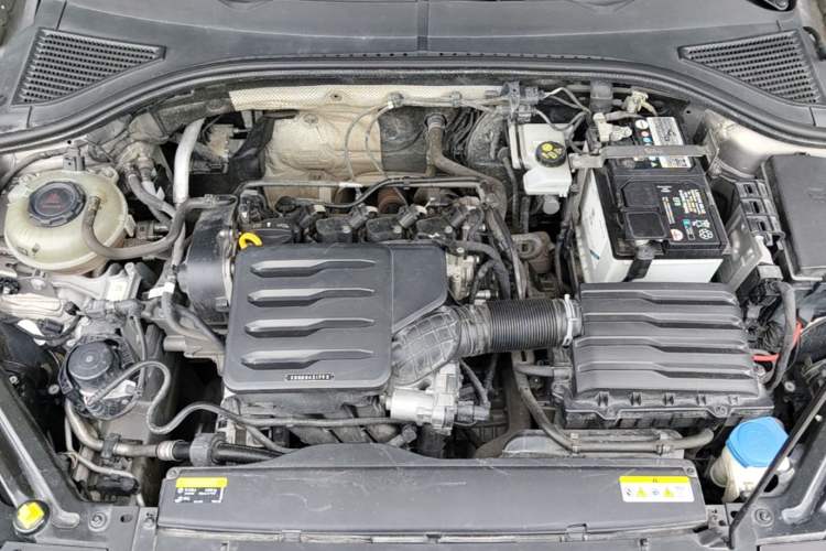 Used Volkswagen Bora 2021 1.5L Automatic Elite Smart Connect Edition Engine Bay