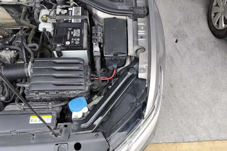 Used Volkswagen Bora 2021 1.5L Automatic Elite Smart Connect Edition Engine Bay Left