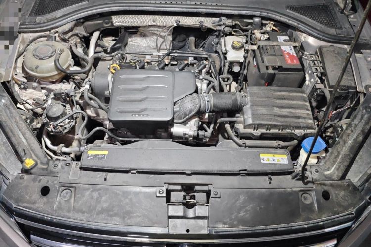 Used Volkswagen Bora 2021 1.5L Automatic Elite Smart Connect Edition Engine Bay