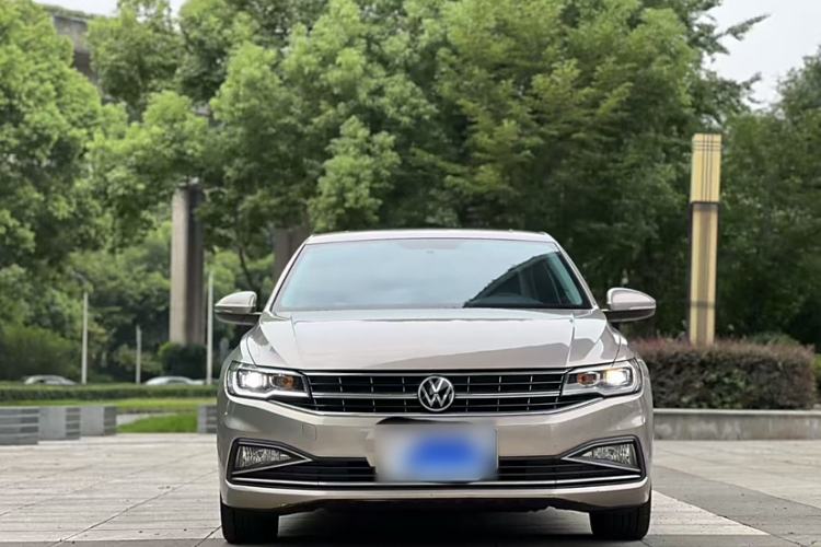 Used Volkswagen Bora 2021 1.5L Automatic Comfort Smart Connect Edition Exterior 1