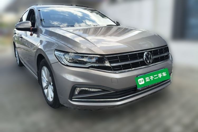 Used Volkswagen Bora 2021 1.5L Automatic Comfort Smart Connect Edition Front Right 45 Deg