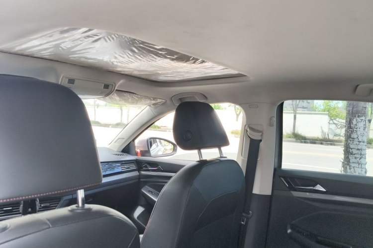 Used Volkswagen Bora 2021 1.5L Automatic Comfort Smart Connect Edition Headliner