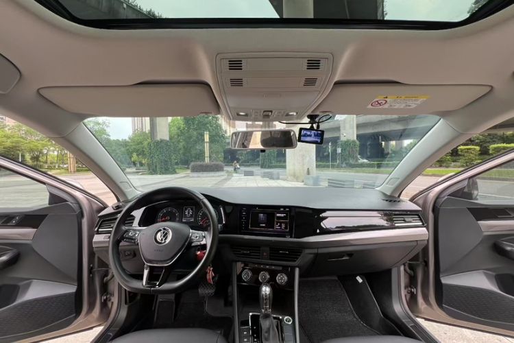 Used Volkswagen Bora 2021 1.5L Automatic Comfort Smart Connect Edition Interior 2