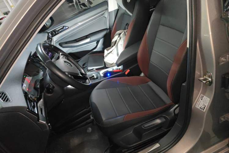 Used Volkswagen Bora 2021 1.5L Automatic Elite Smart Connect Edition Left Front Seat