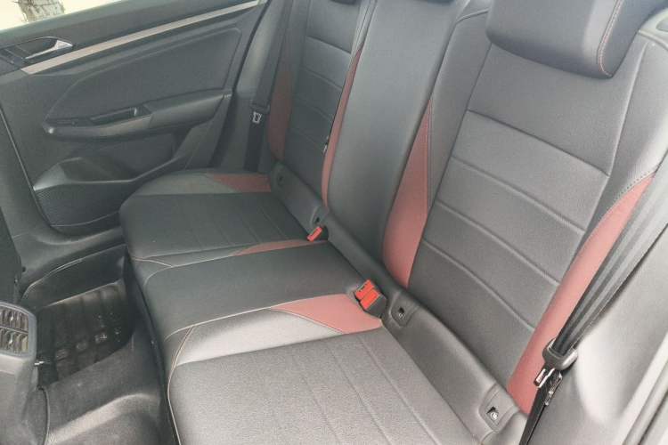 Used Volkswagen Bora 2021 1.5L Automatic Comfort Smart Connect Edition Left Rear Seat