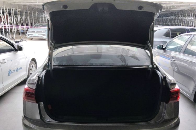Used Volkswagen Bora 2021 1.5L Automatic Elite Smart Connect Edition Trunk