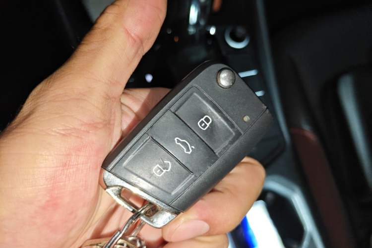 Used Volkswagen Bora 2021 1.5L Automatic Elite Smart Connect Edition Vehicle Key
