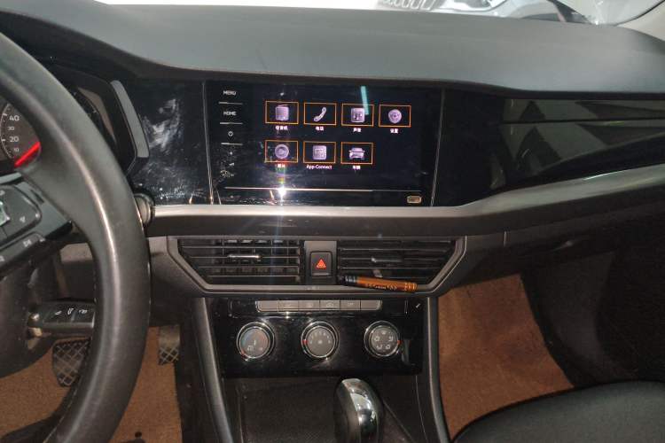 Used Volkswagen Bora 2021 1.5L Automatic Comfort Smart Connect Edition Audio And AC Panel