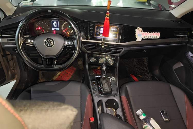 Used Volkswagen Bora 2021 1.5L Automatic Comfort Smart Connect Edition Audio And AC Panel