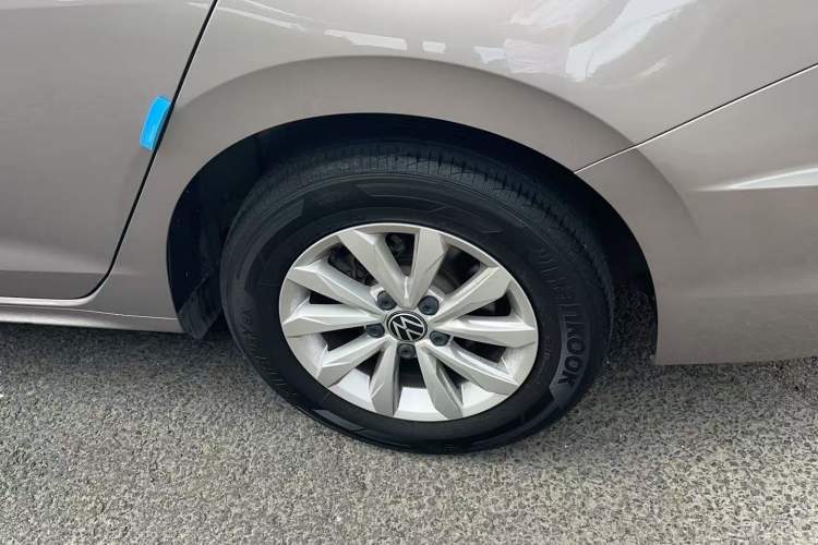 Used Volkswagen Bora 2021 1.5L Automatic Fashionable Smart Connectivity Version Exterior 5